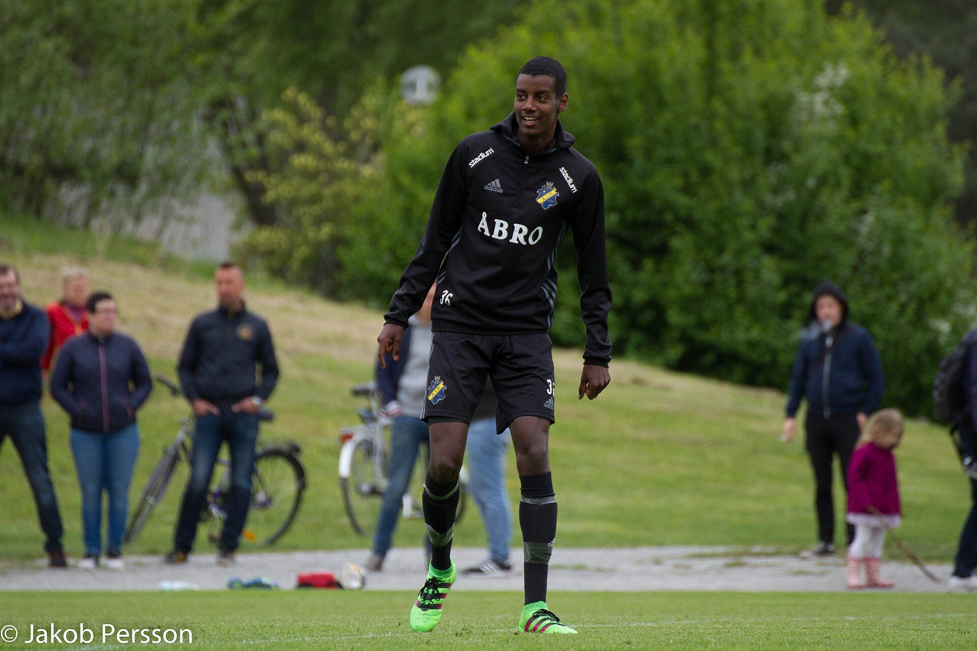 Alexander Isak (AIK striker) in May 2016 during a training session.